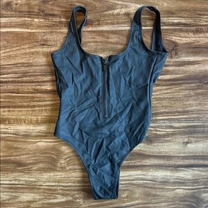 Hoaka Black Zip-Front One-Piece Swimsuit size Small Faux Leather Feel
